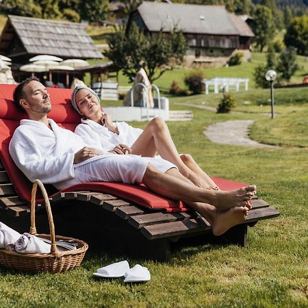 テルメンウェルト ホテル プルヴァラー バド クラインキルヒハイム エクステリア 写真
