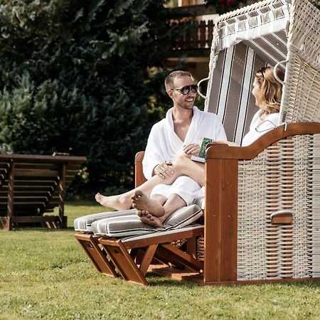 テルメンウェルト ホテル プルヴァラー バド クラインキルヒハイム エクステリア 写真